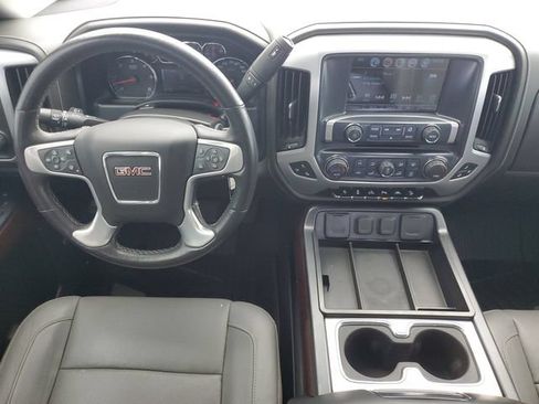 Used 2018 GMC Sierra 1500 SLT AWD/4WD image 17