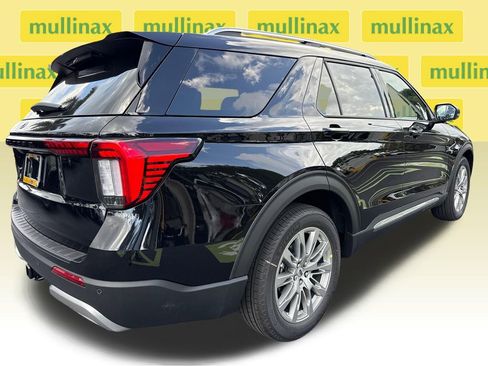 New 2026 Ford Explorer Platinum RWD image 14