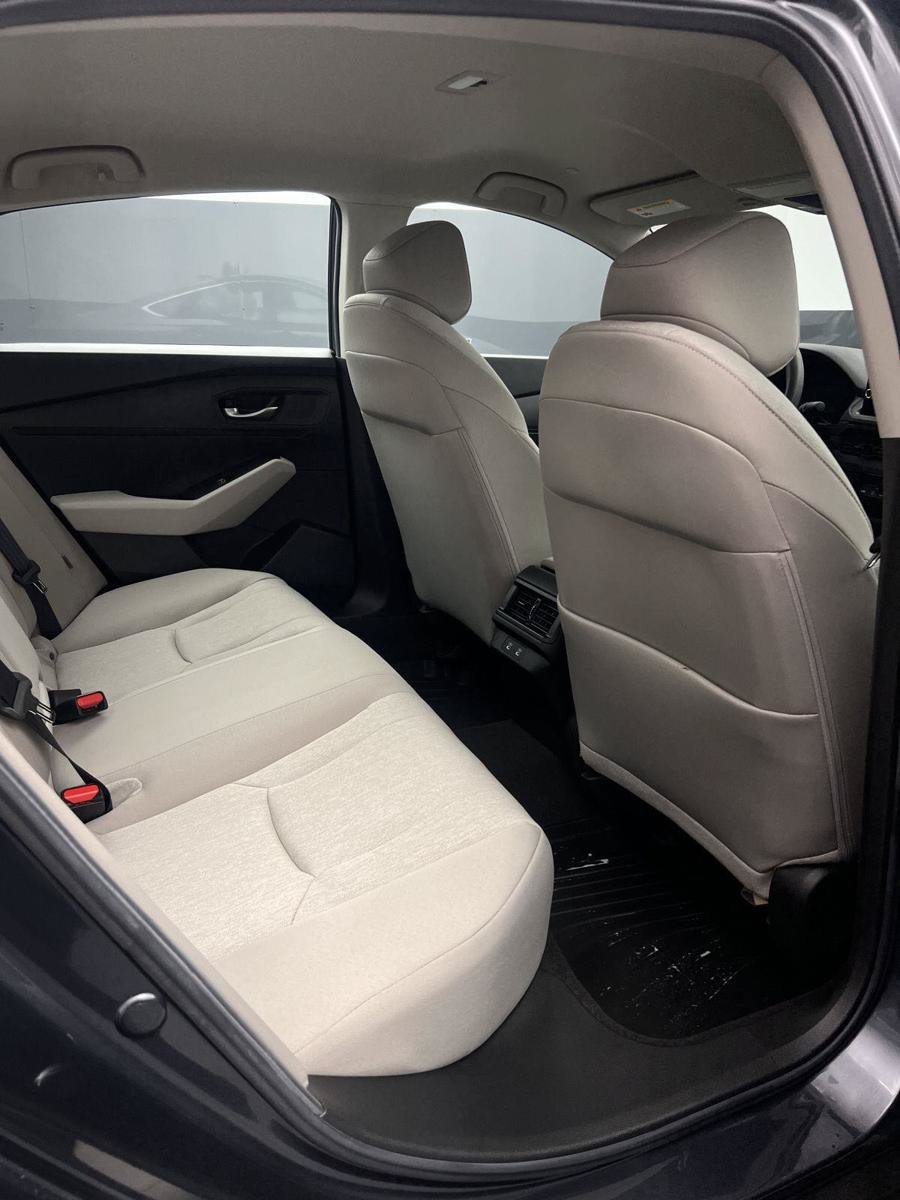 Used 2026 Honda Accord LX image 34
