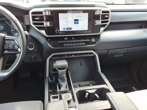 Used 2024 Toyota Tundra SR5 AWD/4WD image 17