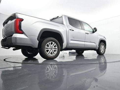 Used 2024 Toyota Tundra SR5 w/ SR5 Premium Package AWD/4WD image 37