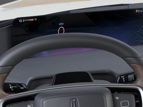 New 2026 Lincoln Navigator Reserve AWD/4WD image 13