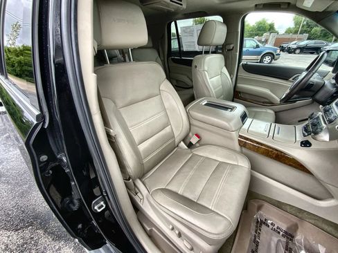 Used 2016 GMC Yukon Denali w/ Enhanced Security Package AWD/4WD image 27