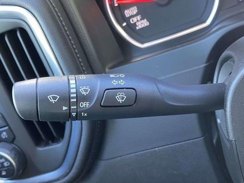 Used 2021 Chevrolet Silverado 1500 LTZ image 22