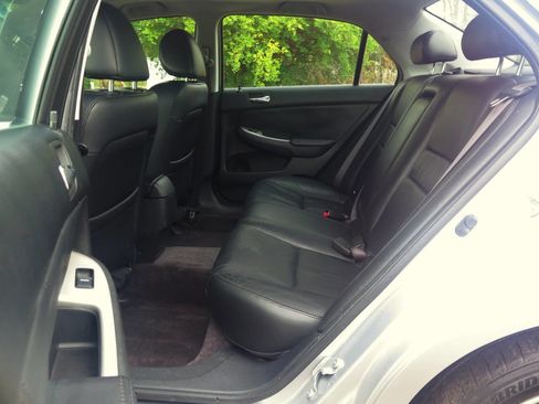 Used 2003 Honda Accord EX image 12