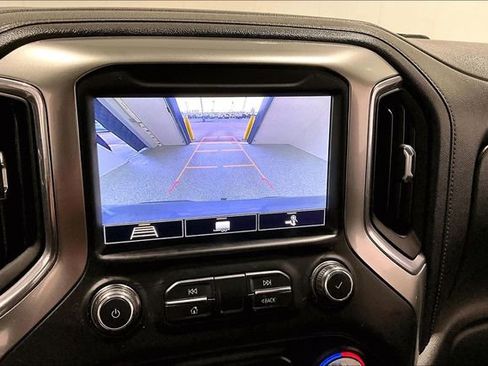 Used 2020 Chevrolet Silverado 1500 RST AWD/4WD image 15