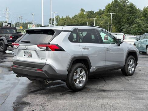Used 2025 Toyota RAV4 XLE AWD/4WD image 3