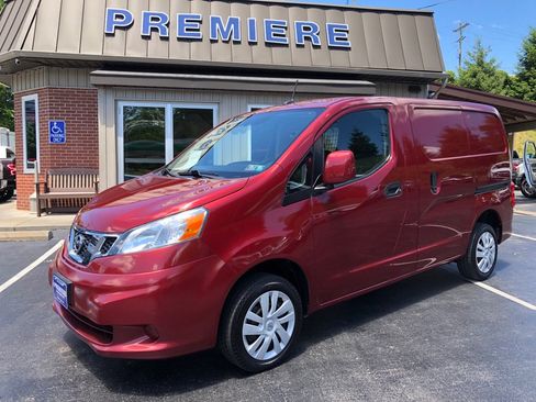 Used 2018 Nissan NV200 SV w/ Navigation Package FWD image 10