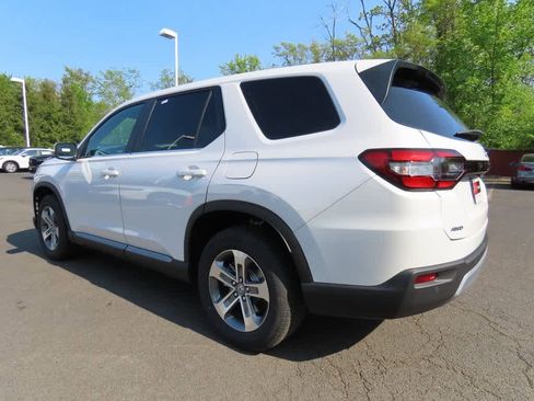 New 2025 Honda Pilot EX-L image 4