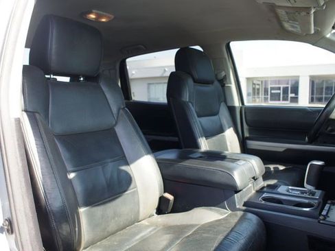 Used 2019 Toyota Tundra Limited AWD/4WD image 16
