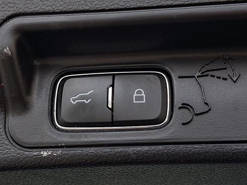 Used 2022 Ford Explorer Timberline image 27