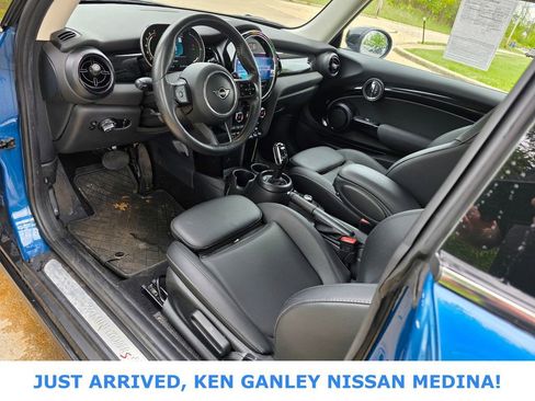 Used 2023 MINI Cooper S FWD image 9