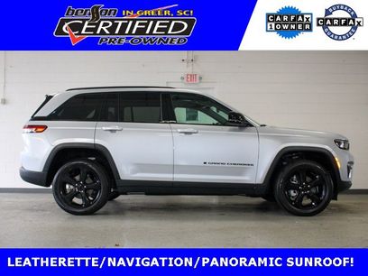 Certified 2025 Jeep Grand Cherokee Limited w/ Black Appearance Package