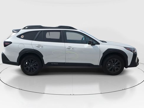 Used 2023 Subaru Outback Onyx Edition XT image 8