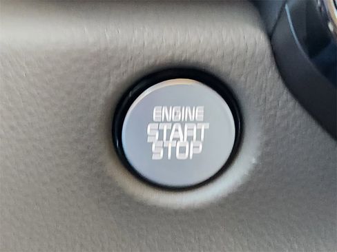 New 2026 Kia Carnival SX image 15