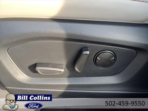 New 2026 Ford Explorer Active image 18