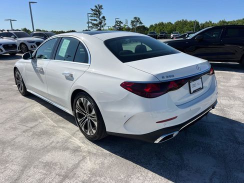 Used 2025 Mercedes-Benz E 350 Sedan image 7