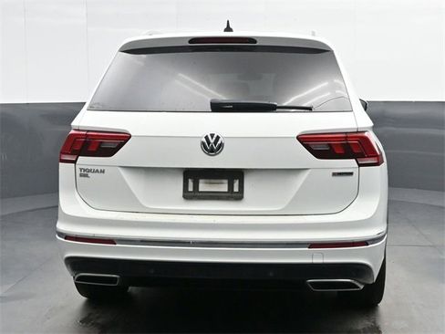 Used 2020 Volkswagen Tiguan SEL Premium R-Line image 7