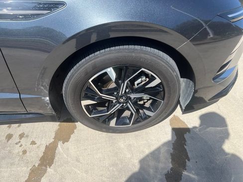 Used 2025 Hyundai Sonata SEL FWD image 19