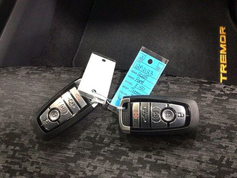 New 2025 Ford F150 Tremor w/ Bed Utility Package image 38