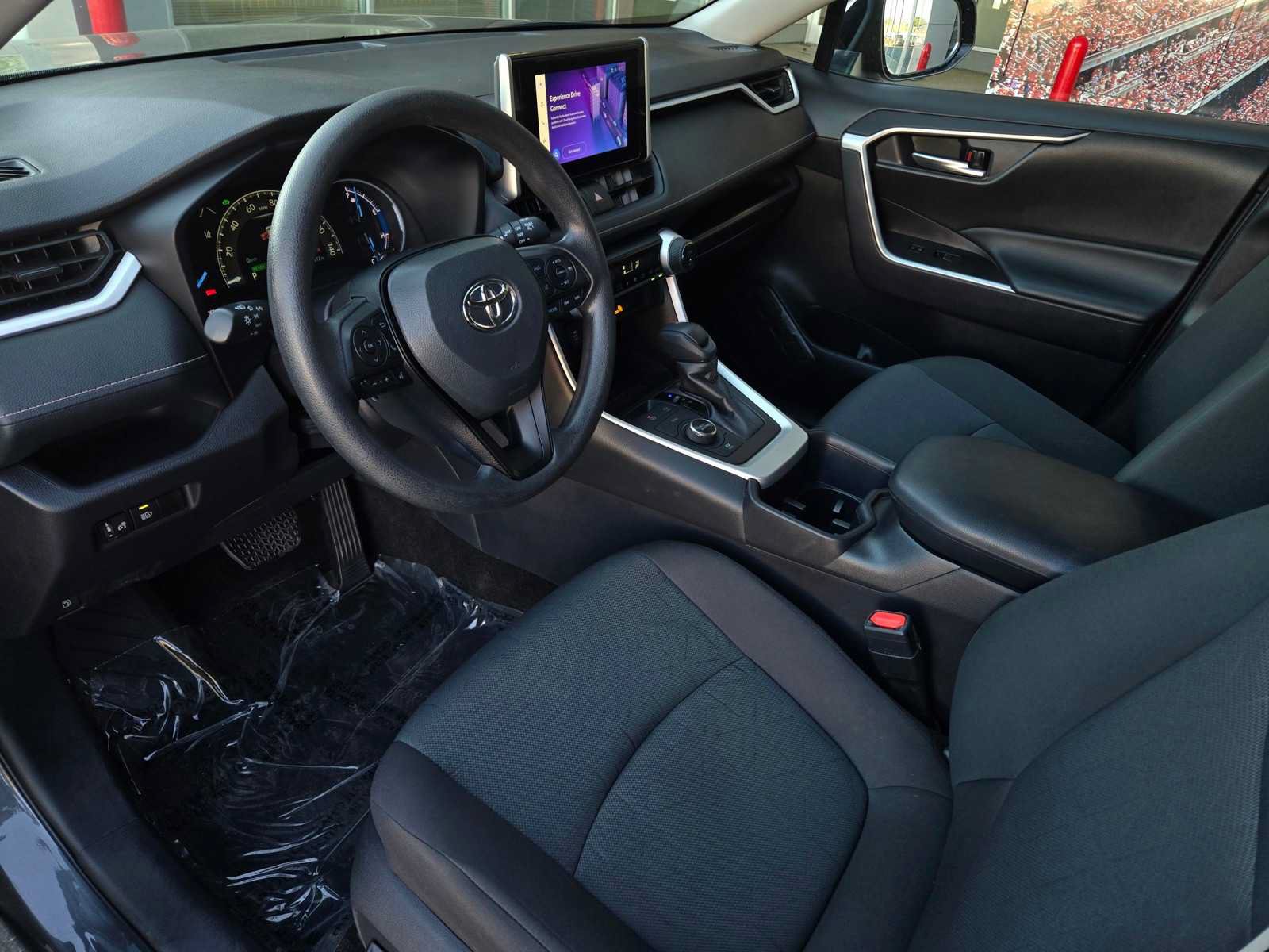 Certified 2025 Toyota RAV4 XLE AWD/4WD image 8