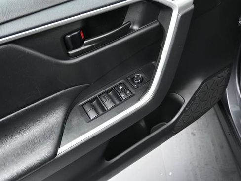 Certified 2023 Toyota RAV4 LE FWD image 25