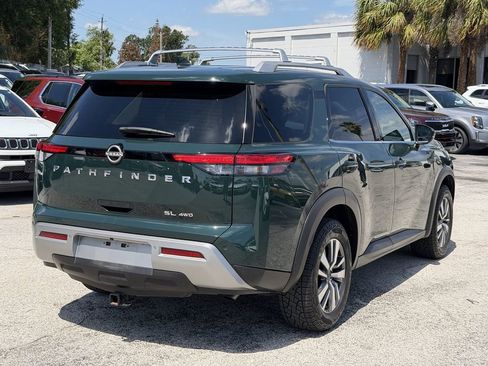 Used 2023 Nissan Pathfinder SL AWD/4WD image 4