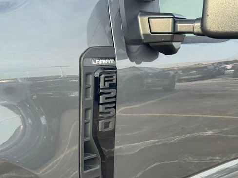 New 2026 Ford F250 Lariat w/ Black Appearance Package image 7