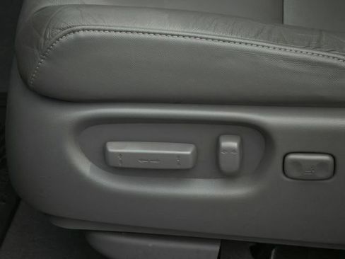 Used 2010 Honda CR-V EX-L image 15