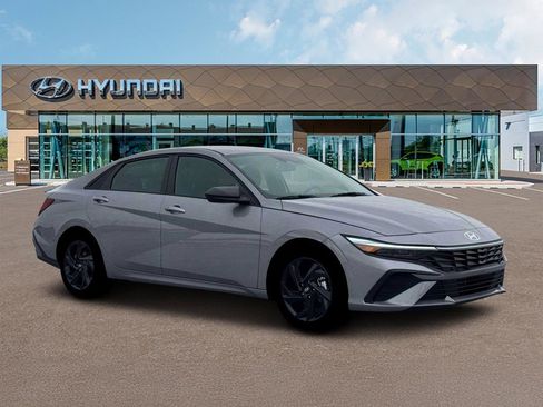 New 2026 Hyundai Elantra Sport w/ Cargo Package image 10