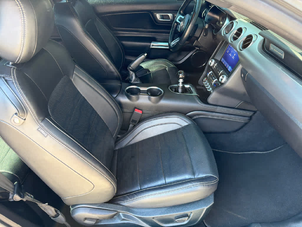 Used 2022 Ford Mustang GT Premium w/ Equipment Group 401A RWD image 12