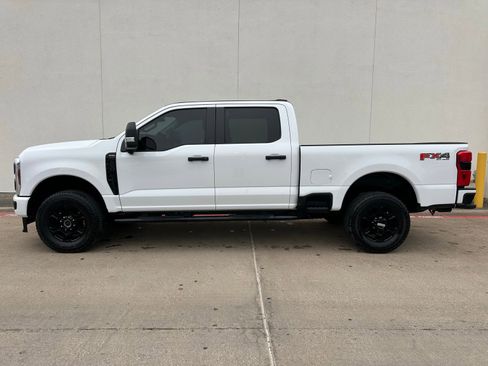 Used 2024 Ford F250 XL w/ STX Appearance Package image 2