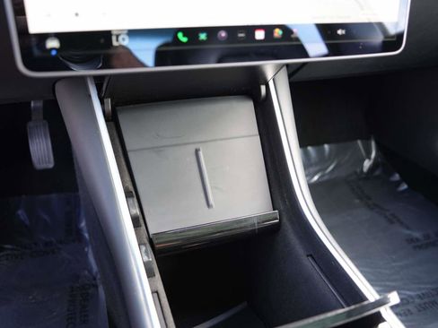 Used 2020 Tesla Model 3 Standard Range RWD RWD image 20