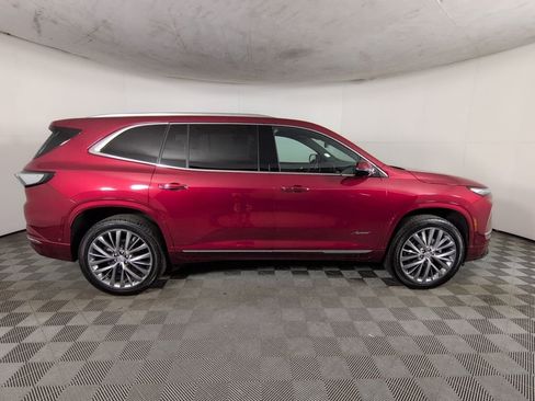 Certified 2025 Buick Enclave Avenir w/ Super Cruise Package AWD/4WD image 4