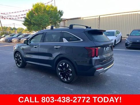Used 2025 Kia Sorento SX FWD image 39