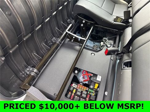 Used 2024 INEOS Grenadier Fieldmaster Edition image 31