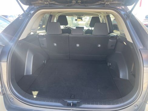 Used 2024 Toyota RAV4 LE image 19