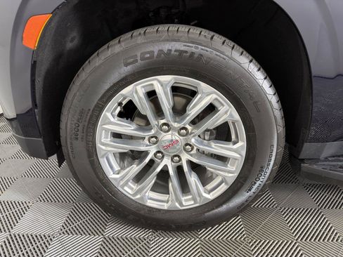 Certified 2023 GMC Yukon XL SLT w/ SLT Luxury Package RWD image 9