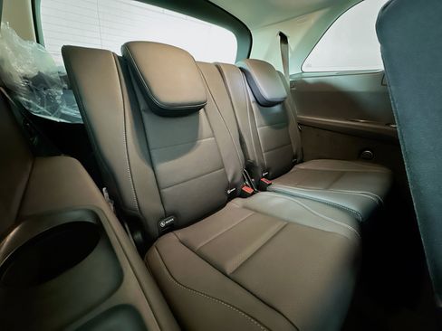 New 2026 Mercedes-Benz GLS 450 4MATIC image 29