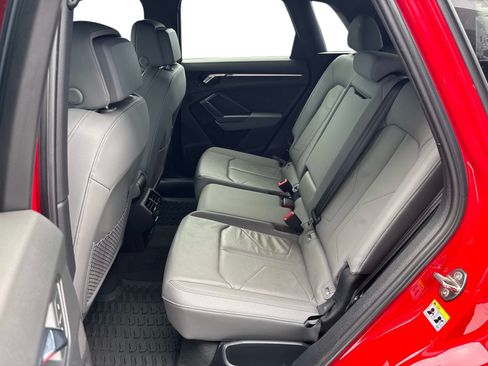 Used 2019 Audi Q3 2.0T Premium Plus AWD/4WD image 14