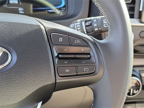 New 2026 Hyundai Venue SEL image 6