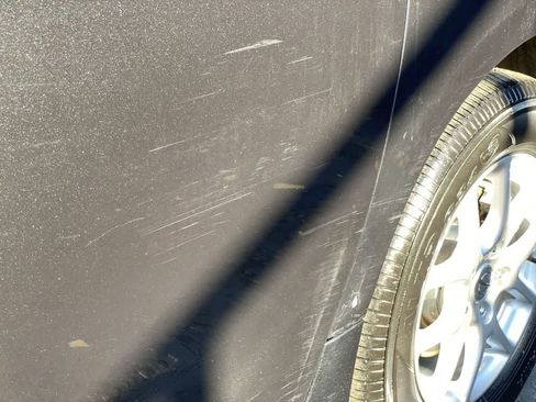 Used 2023 Chrysler Pacifica Touring-L FWD image 31