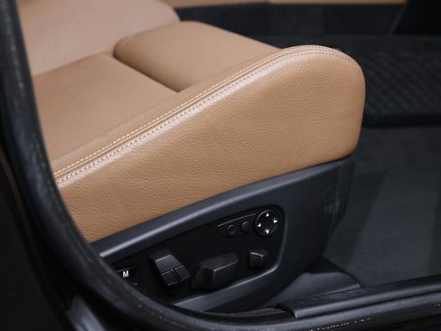 Used 2006 BMW M5 image 88