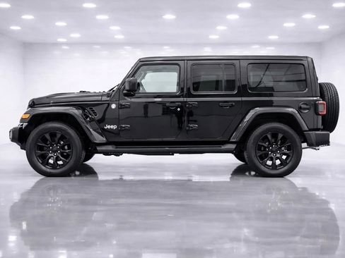 Used 2023 Jeep Wrangler Unlimited Sahara w/ Cold Weather Group image 2