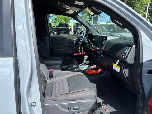 New 2026 Nissan Frontier PRO-4X w/ Pro-4x Convenience Package AWD/4WD image 18