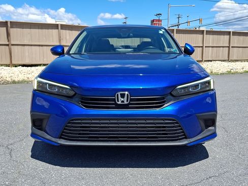 Used 2022 Honda Civic EX image 2