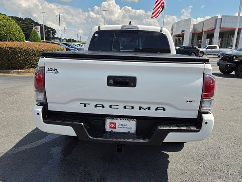 Used 2023 Toyota Tacoma TRD Sport w/ Advanced Technology Package AWD/4WD image 10
