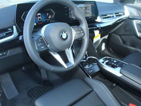 New 2026 BMW X2 xDrive28i w/ Technology Package image 12