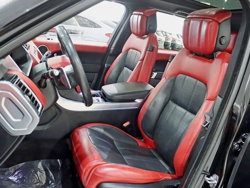 Used 2019 Land Rover Range Rover Sport HSE Dynamic image 33