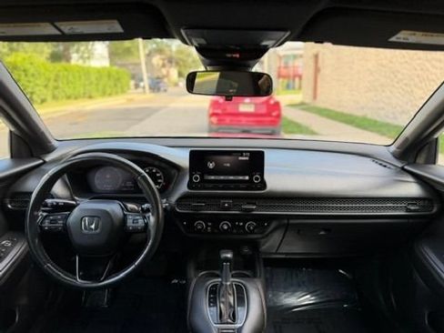 Used 2023 Honda HR-V Sport image 25